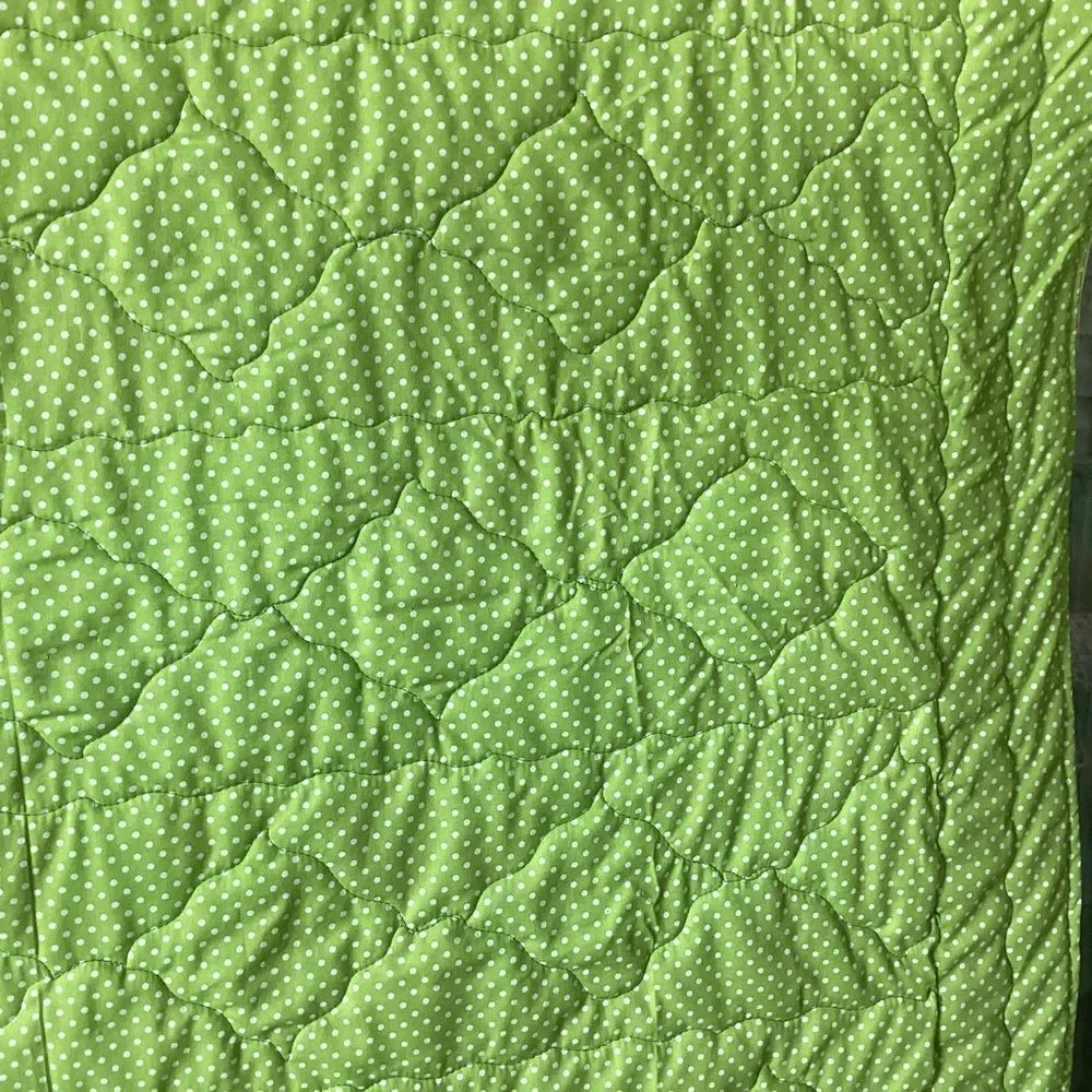 NWT Hand Crafted Floral Patchwork of Roses Quilt - Pink s and Greens